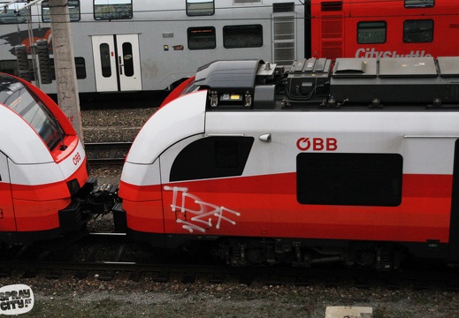 tags trains8