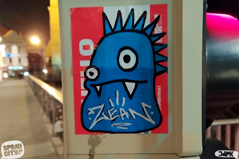 Graz_Streetart_2022_Sticker (4).jpg