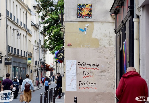 Paris 2022 streetart tile (9)