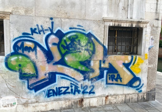 venezia street 2 23