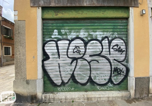 venezia street 4 11