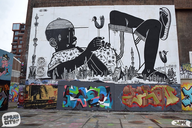 Amsterdam_2023_mural (3).jpg