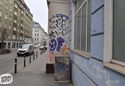 wien street 322 27 1070 Neustiftgasse