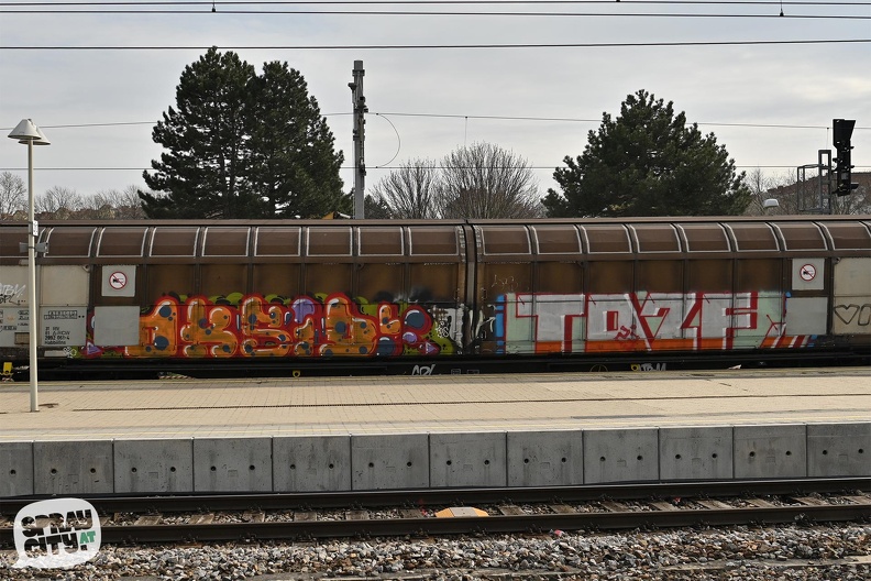 wien_trains_freight_45_27.jpg