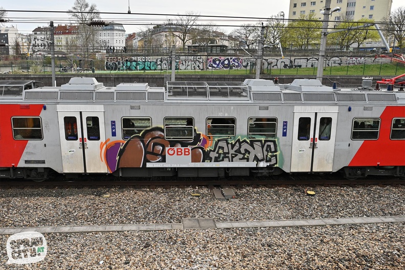 wien_trains_sbahn_89_28.jpg