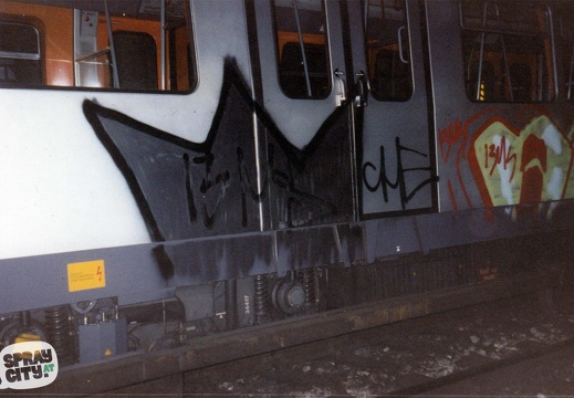 wien trains ubahn 1 2 2001