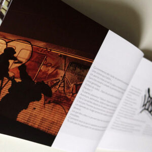 Alternative view of Avec ou Sang - Verbol Keent